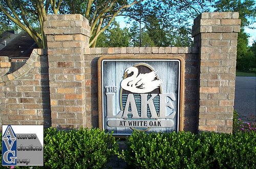 The-Lake-At-White-Oak-Entrance Sign